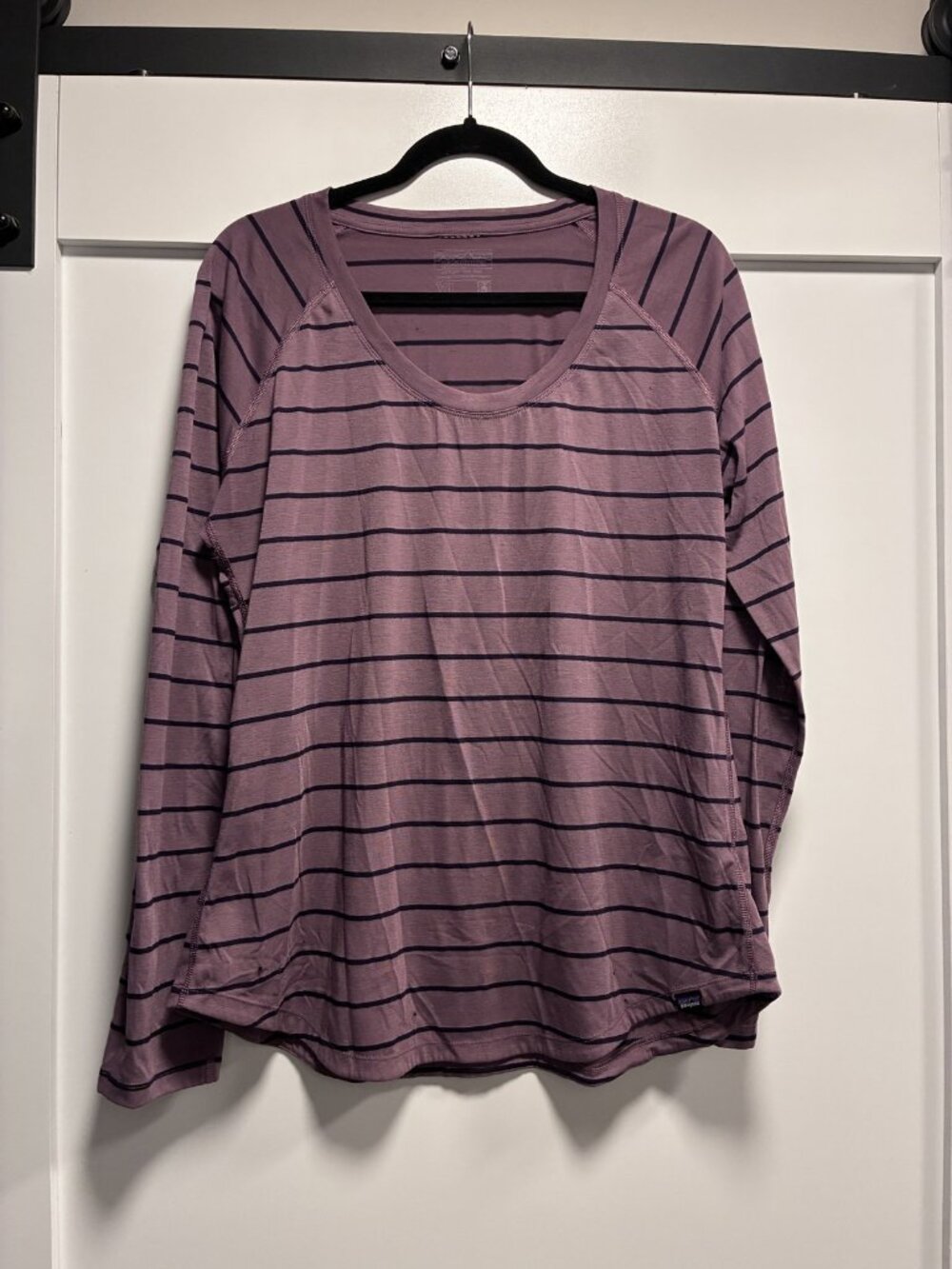Patagonia Capilene Cool Trail Women's Long Sleeve Striped Tee Purple XL